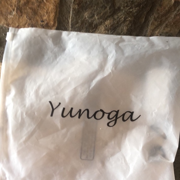 YUNOGA - Picture 3 of 5